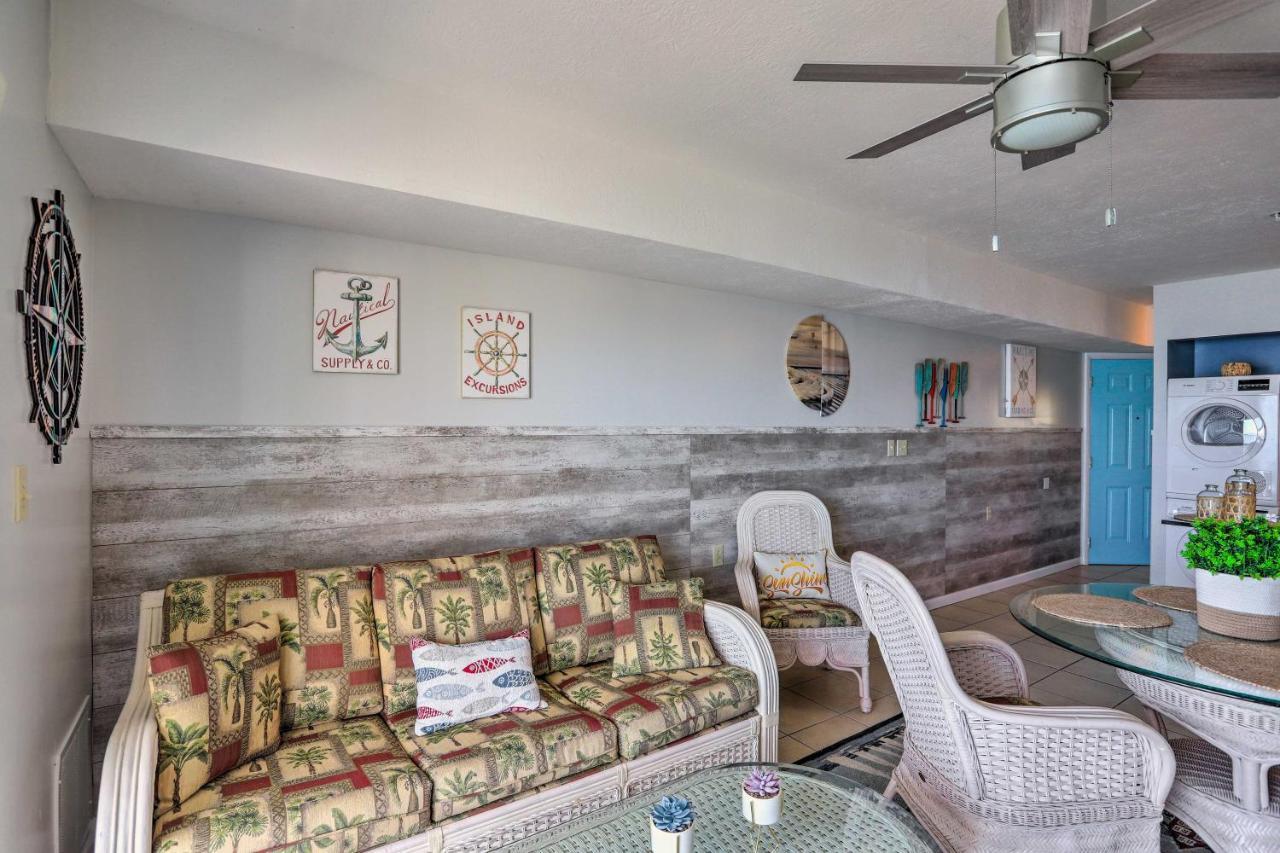 Cozy Lakefront Middle Bass Retreat With Balcony Put-in-Bay Bagian luar foto